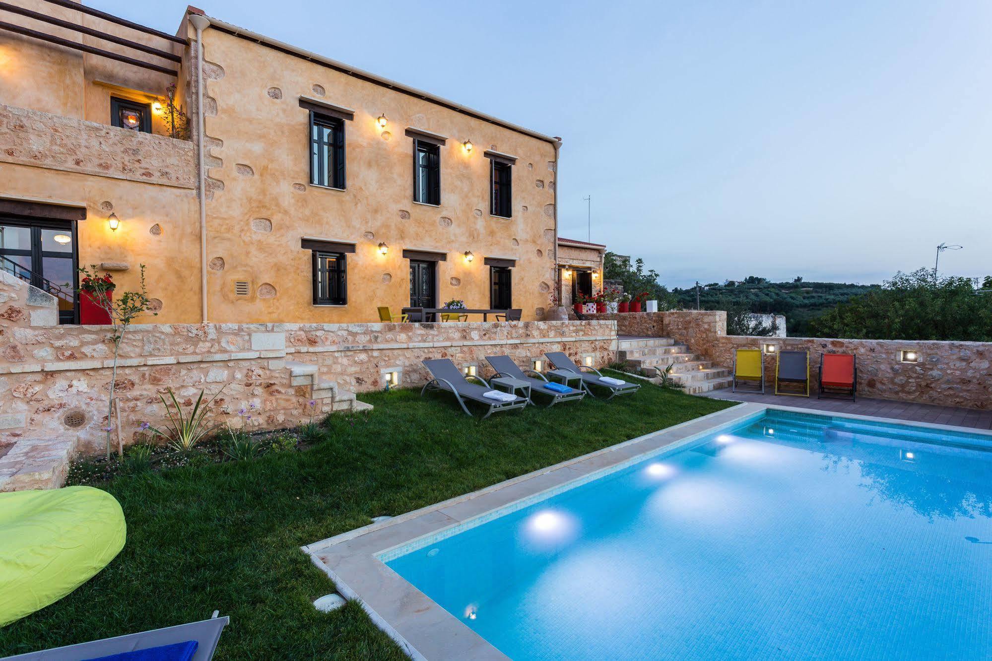 Erondas Cretan Country Villas Achlades Exterior foto